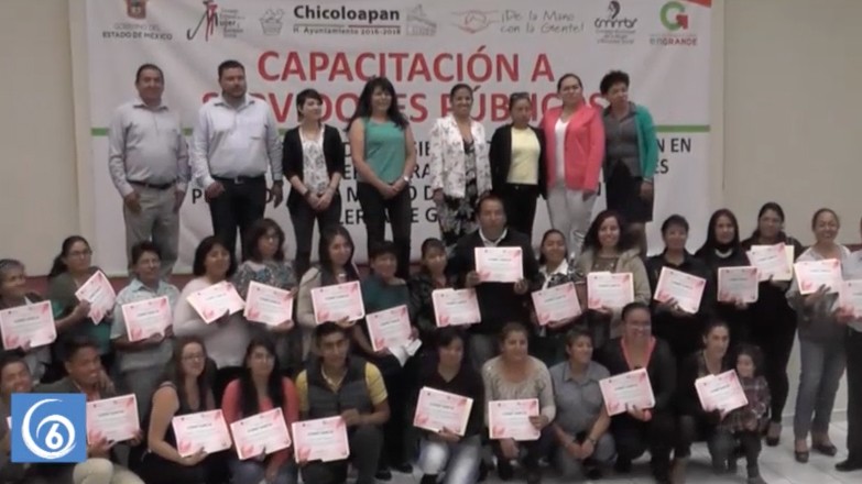 Clausura del curso de capacitación para servidores públicos de Chicoloapan 