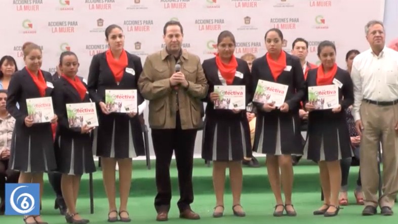 Se entregaron apoyos a mujeres de Chicoloapan