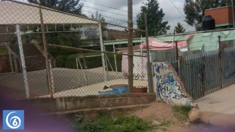 Estudiantes de la FENERRR de Los Reyes, piden mejores condiciones para estudiar