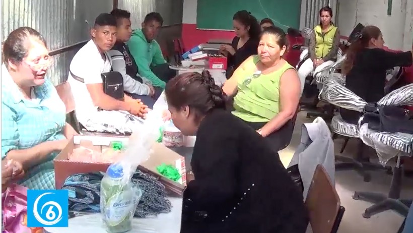 Delegado pretende cerrar una escuela de actividades para adulto mayores