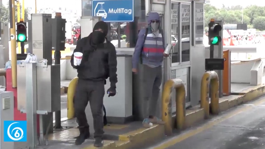 Anarquistas toman caseta de cobro de San Marcos,Chalco