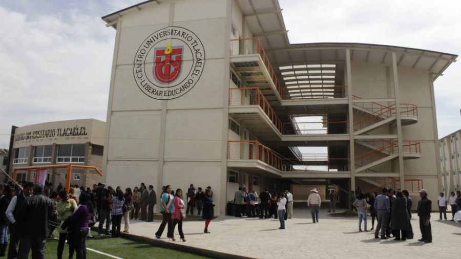 Continúan las actividades en la 3ra Jornada Universitaria en el CUT Ixtapaluca