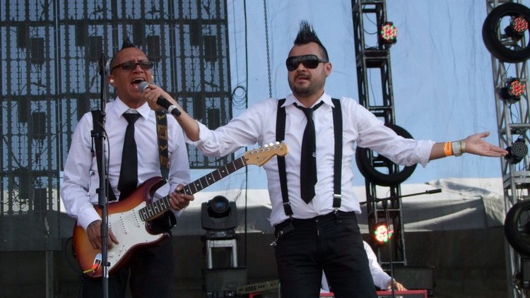 Los Estrambóticos, La Tremenda Korte y El Gran Silencio, se presentaron el la Feria del Charro Carnavalero