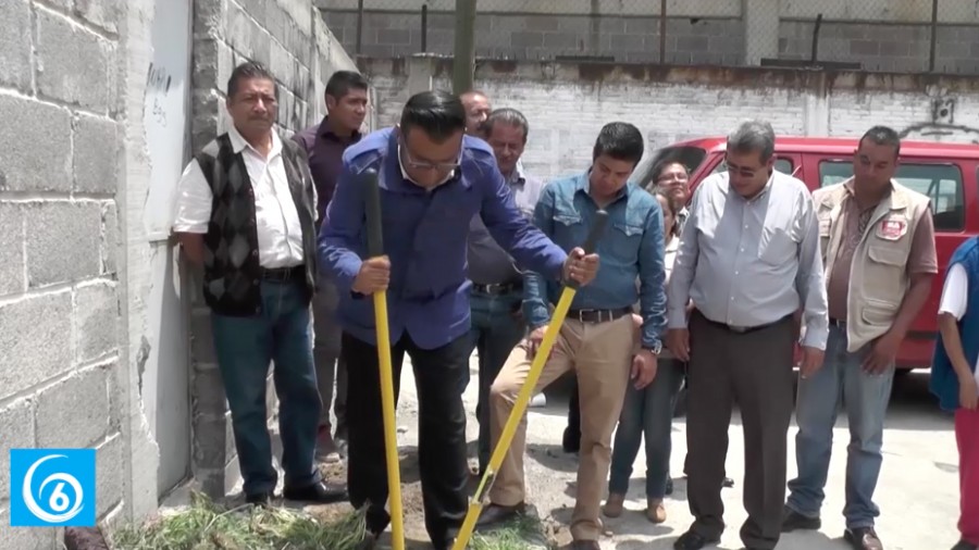 Inicio de electrificación de calles en la colonia centro de Ixtapaluca 