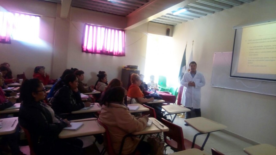 Conferencia para docentes de iniciación del DIF en el CUT Ixtapaluca 