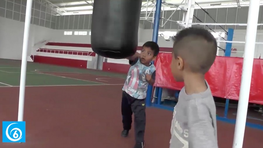 Cada vez son más los interesados en practicar box en Ixtapaluca