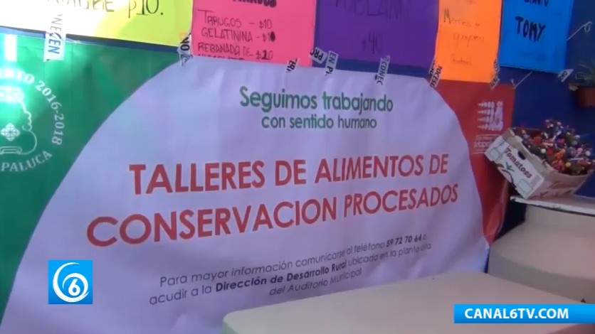 Dirección de Desarrollo Rural entrega reconocimientos a participantes de talleres en Ayotla