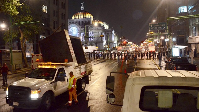 GOBIERNO DE LA CDMX LIBERA ESPACIO PÚBLICO EN EJE CENTRAL