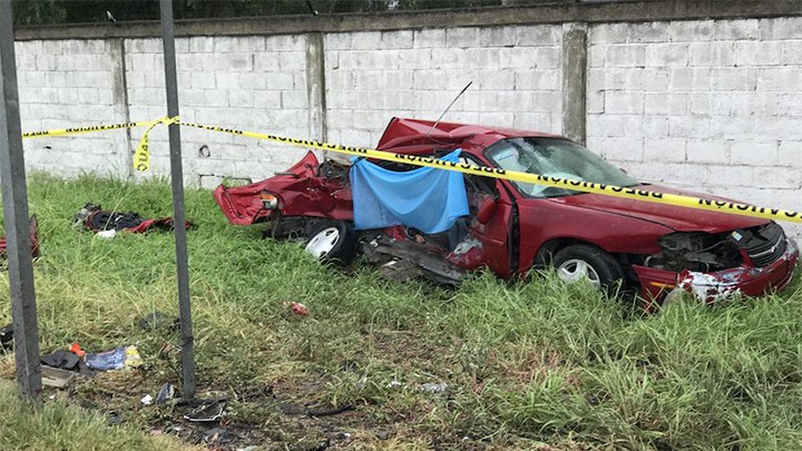 FATAL ACCIDENTE EN LA MÉXICO-QUERÉTARO; 4 MUERTOS