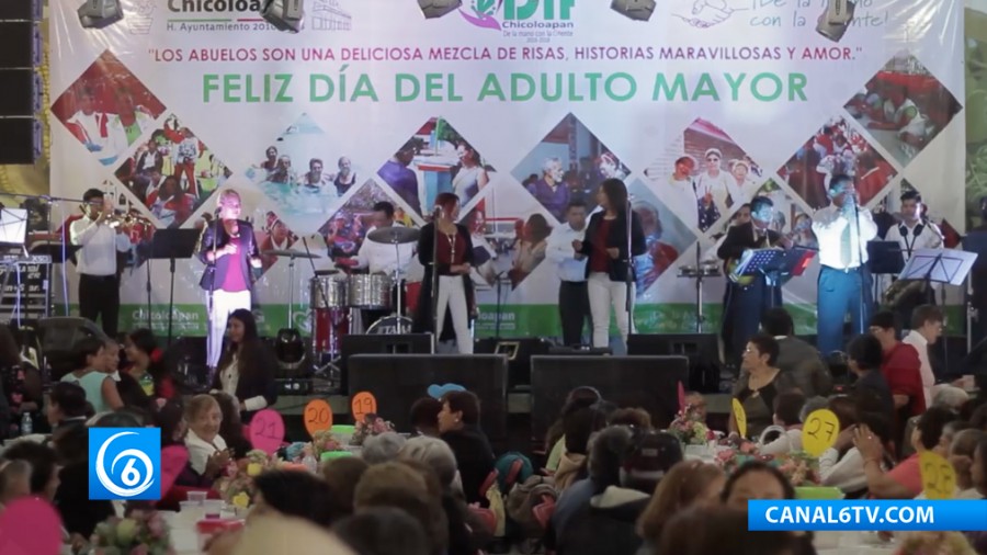 Festejan el Día del Abuelo en Chicoloapan