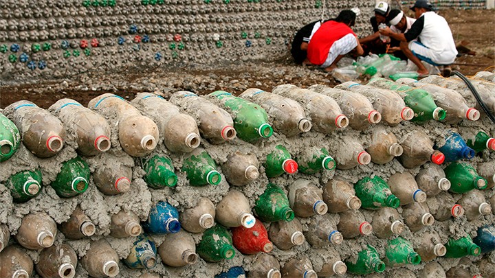 Dirección de recaudación apoya campaña para construcción de casas con pet