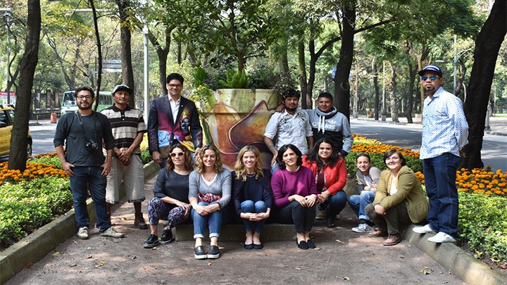 AVENIDA PASEO DE LA REFORMA SE EMBELLECE CON 30 MACETAS MONUMENTALES