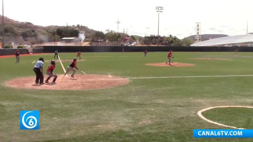 Falta poco para llegar a la gran fina de la competencia de béisbol en Tecomatlán, Puebla