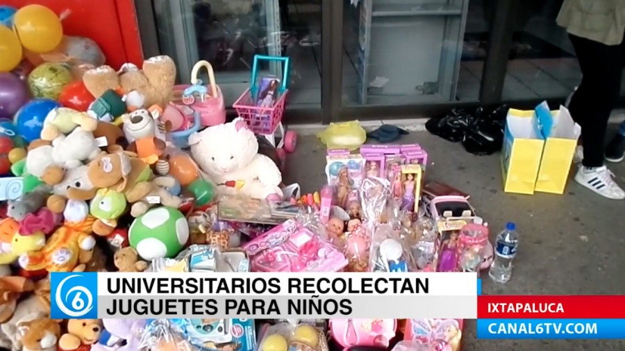 Jóvenes universitarios realizaron colecta de juguetes en Ixtapaluca