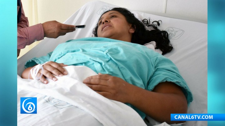 Con éxito médicos del IMSS extraen tumor de 6 kilos