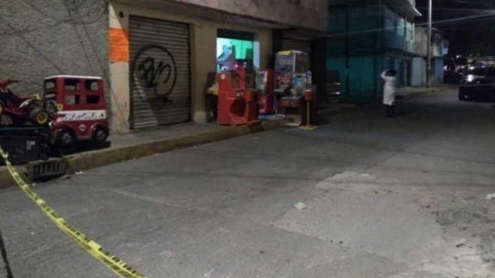 En la alcaldía Gustavo A. Madero se registró un tiroteo en un local de máquinas tragamonedas