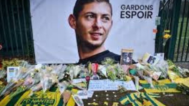 Este viernes llegó el cuerpo del futbolista Emiliano Sala a Buenos Aires