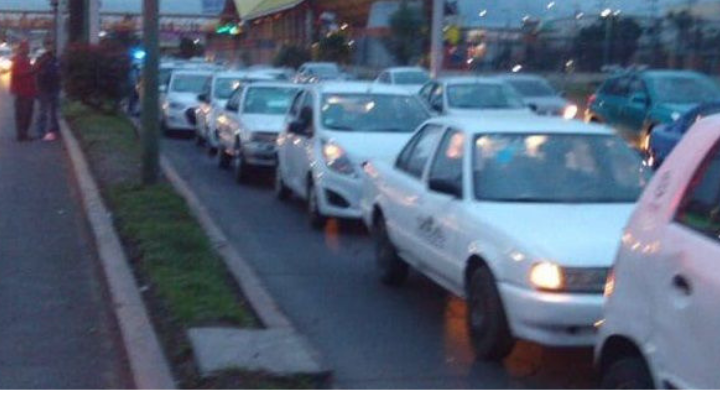 Los primeros reportes viales, tras el paro de taxistas