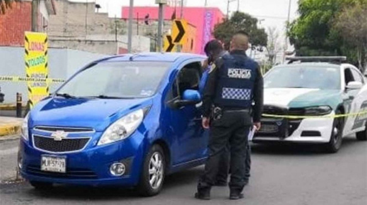 Hallan cuerpo de un hombre sin vida en vehículo estacionado en la GAM