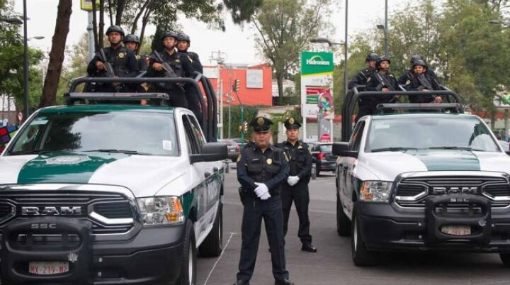 Solo la CDMX, Quintana Roo y Tabasco cuentan con policías suficientes: AMLO