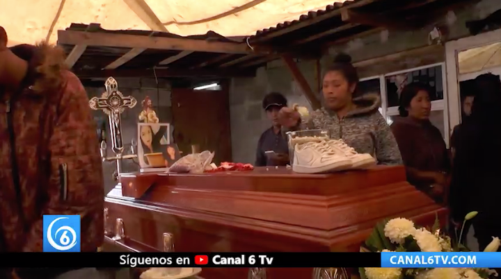 Dan el último adiós a Karina, la joven asesinada en Los Reyes La Pas, su familia exige justicia