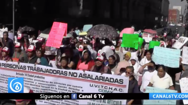 Diputada del PT busca eliminar el comercio informal, ambulantes marchan en protesta