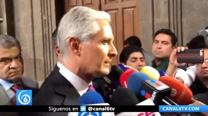 Empresa ligada al gobernador Del Mazo operó estacionamientos de aeropuertos de Toluca y CDMX