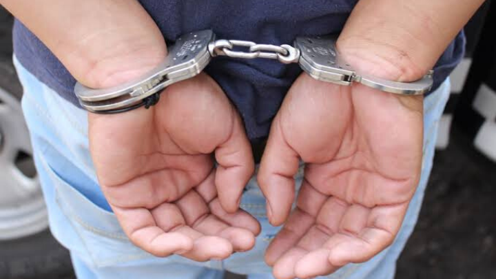 Detienen a presunto ladrón en Coacalco
