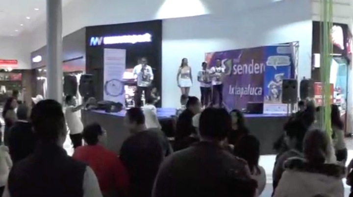 Plaza Sendero Ixtapaluca llenó de regalos a sus visitantes en la gran fiesta navideña