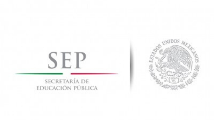 SEP impulsa a jóvenes universitarios a participar en festival de fin de año en el zócalo capitalino