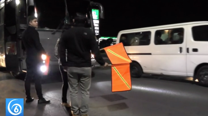 Banderazo del programa transporte universitario en Ixtapaluca