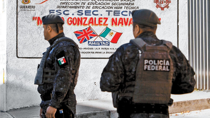 Instruyen a jóvenes alumnos para evitar un secuestro