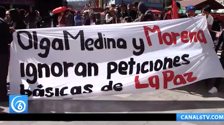 Estudiantes de Los Reyes La Paz exigen a Feliciana Medina apoyo a la educación