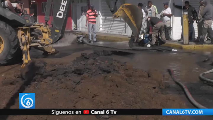 Fugas de agua, un problema recurrente en Iztapalapa