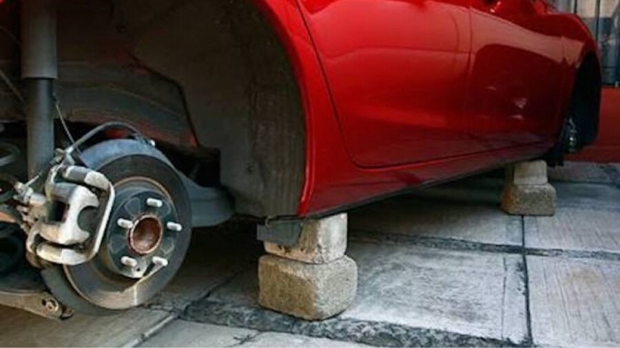 Capturan a ladrones de autopartes en Ecatepec