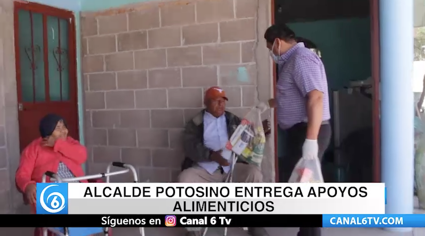 Alcalde de Mexquitic de Carmona entrega apoyos alimenticios a personas afectadas por pandemia
