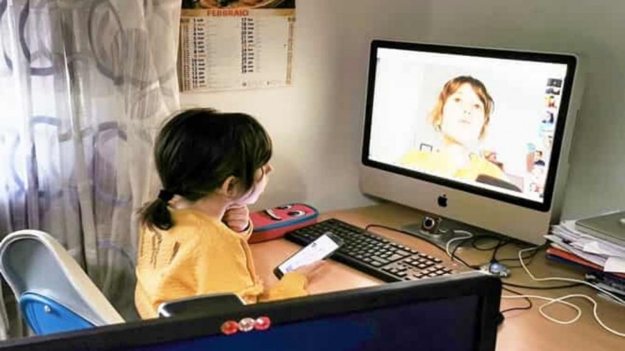 30 millones de estudiantes regresan a clases vía internet