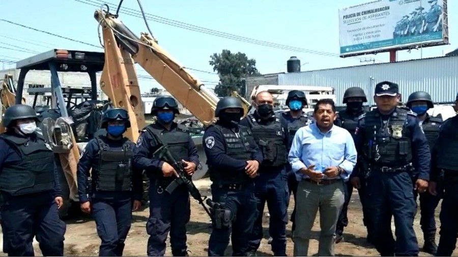 Localizaron retroexcavadora en Los Reyes La Paz