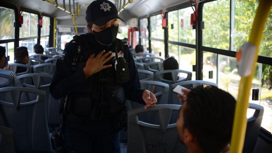 Valle de Chalco remite a su casa a quien no use cubrebocas