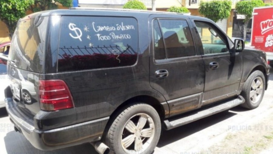 Encuentran camioneta con reporte de robo en Ixtapaluca