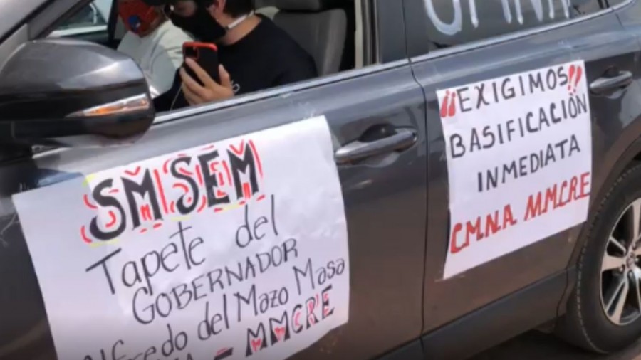 Se manifiestan maestros de Chalco, para exigir recontratación