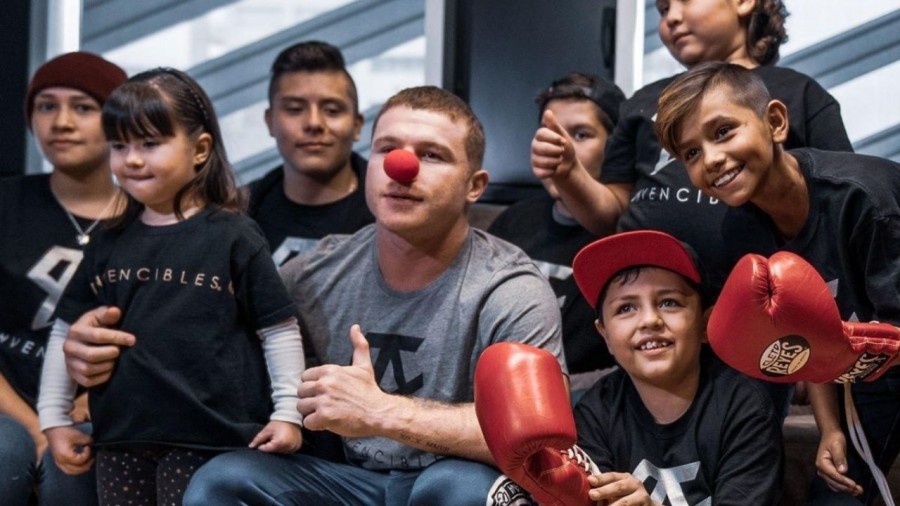 Canelo apoyará con medicamentos a los niños con cáncer