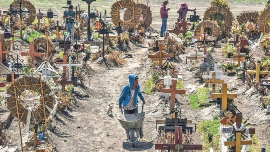 El gobierno de Valle de Chalco regulariza sepulturas