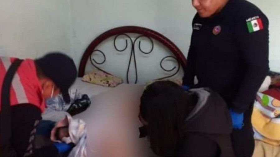 Policías de Chimalhuacán auxiliaron a una mujer embarazada