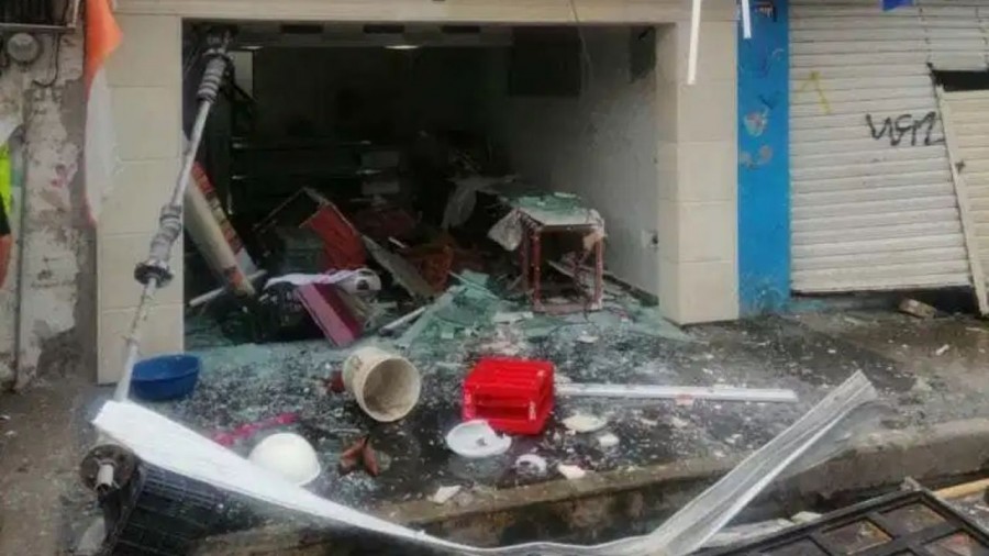 Explosión en repostería de Atizapán deja tres lesionados