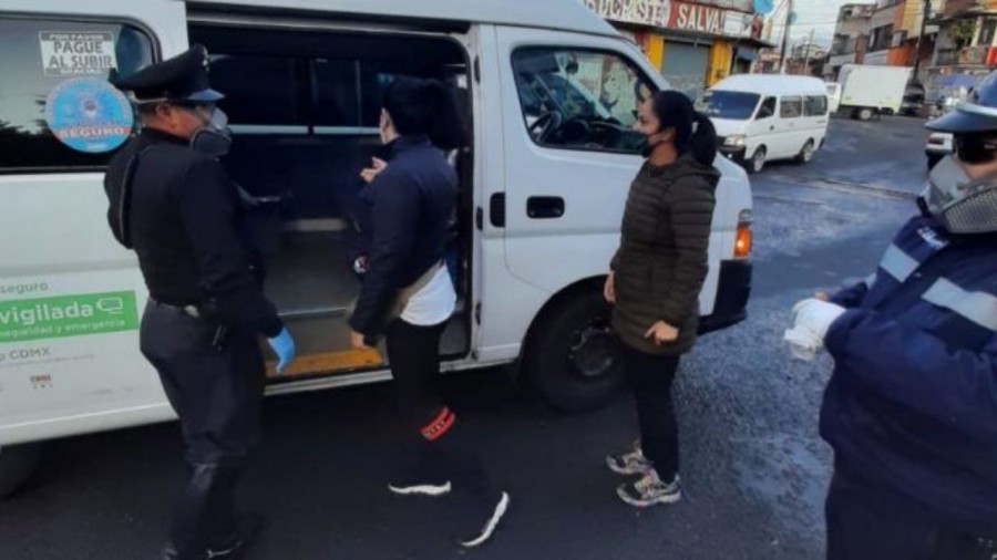Intensifican los controles sanitarios en el transporte de Huixquilucan
