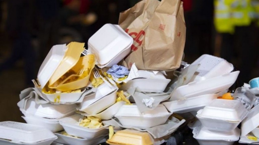 Oaxaca prohibió la venta de comida chatarra a menores