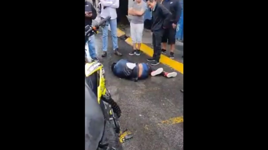 Vecinos hacen llorar a ladrón en Cuautitlán Izcalli