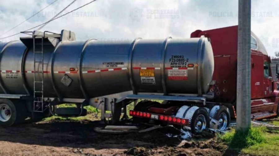 Recuperan tractocamión con carga valuada en un millón de pesos