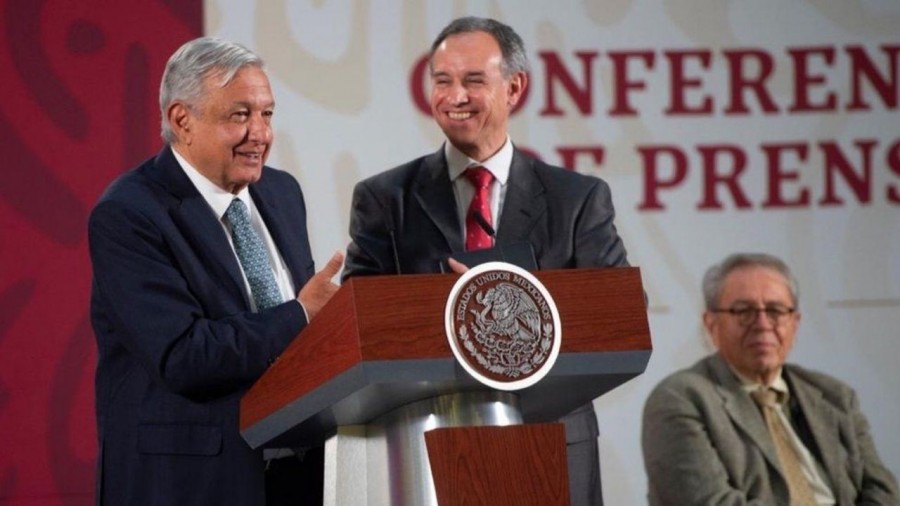 Coparmex pide a AMLO poner el ejemplo y usar cubrebocas